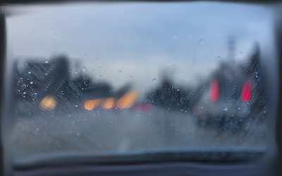 What’s the Cause of Smudges on Your Windscreen?